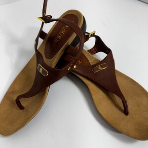 Lauren Ralph Lauren Brown Sandals size 9 British tan